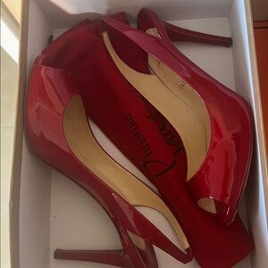 Loubiton red peep toe